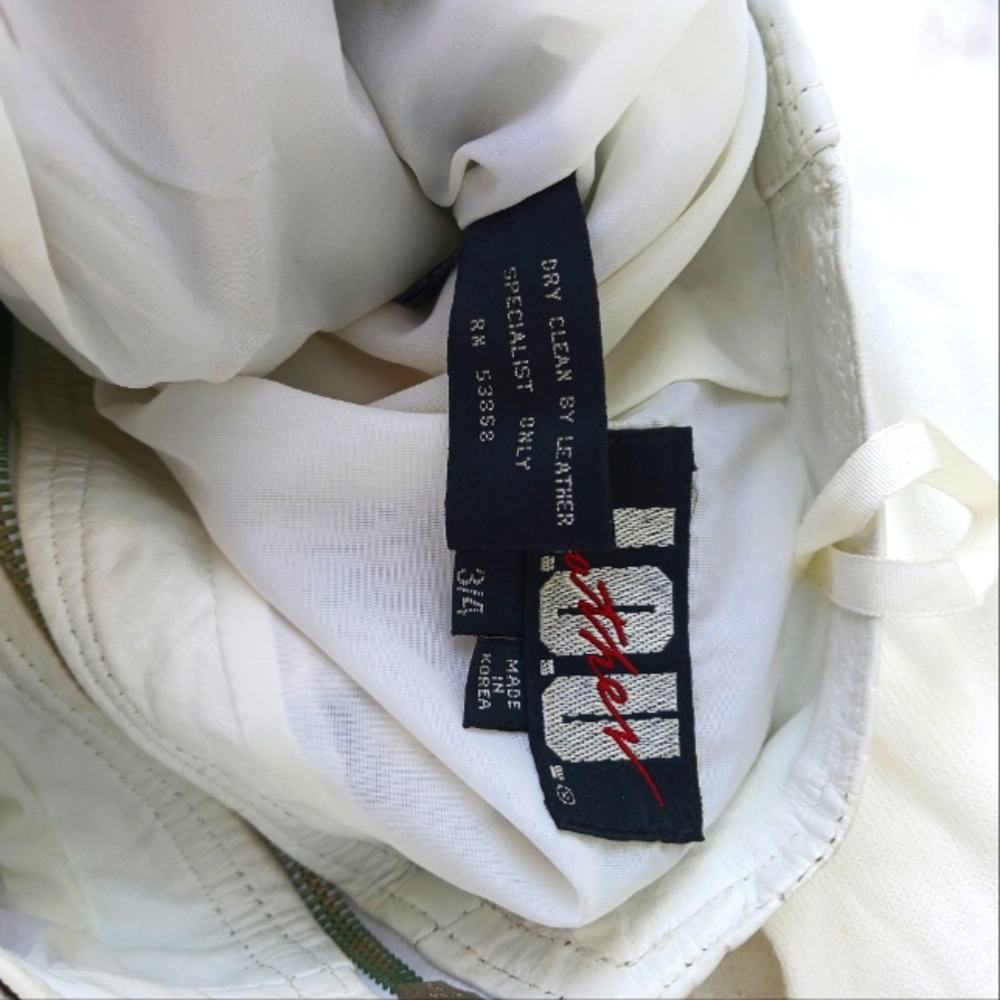 I.O.U. Vintage white Genuine Leather Mini Skirt Size 3/4